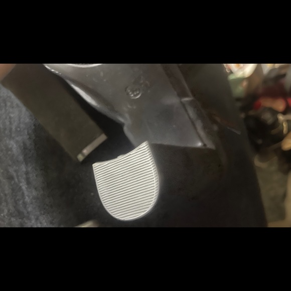 Mary Jane style chunky heel-worn once inside - Picture 5 of 6